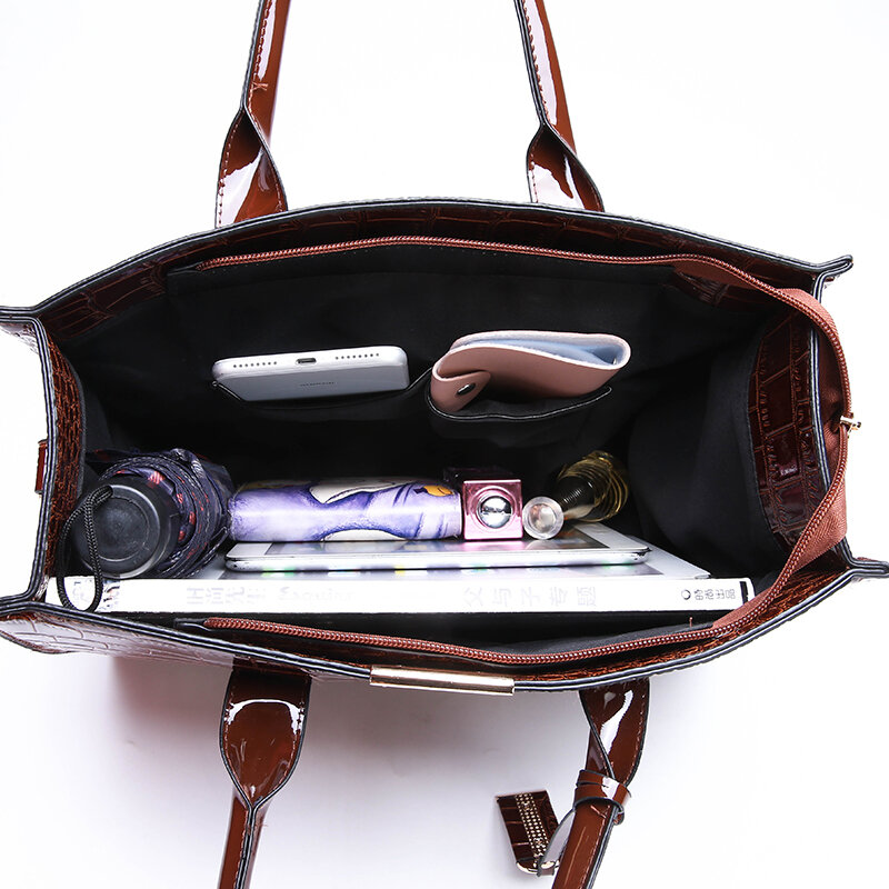 歳唐パテントレザーワニのパターン女性のためのクロスボディバッグ2021女性のショルダーバッグハンドバッグ高品質の女性のハンドバッグ