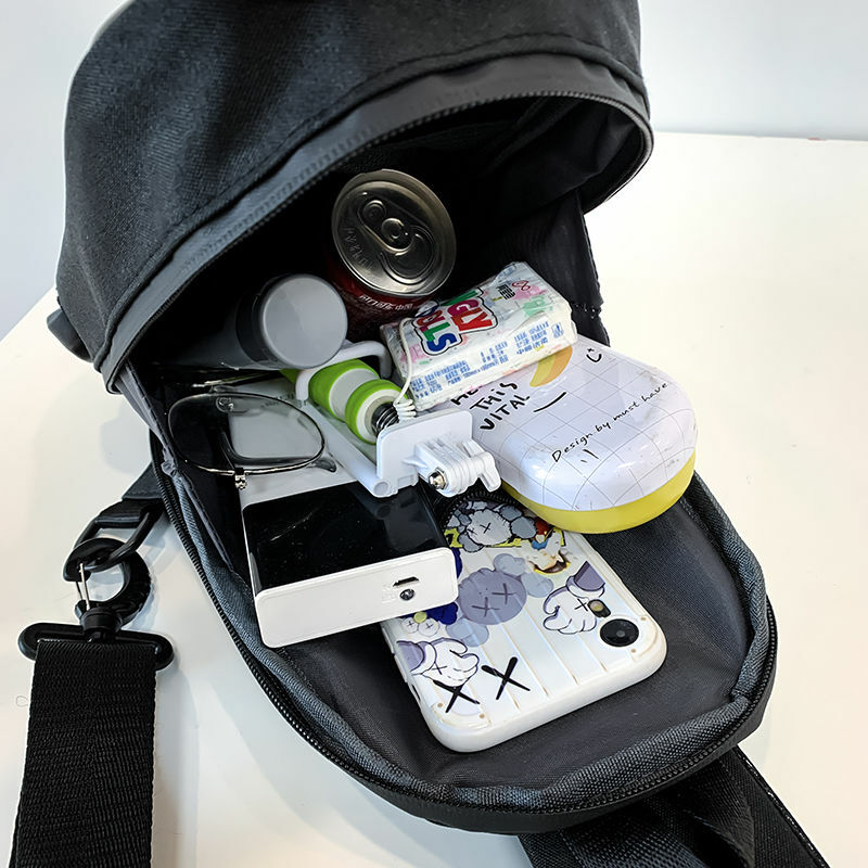 2021 New Chest Bag uomo moda tridimensionale Hard Shell impermeabile equitazione coppia USB ricarica Messenger borse a tracolla a tracolla