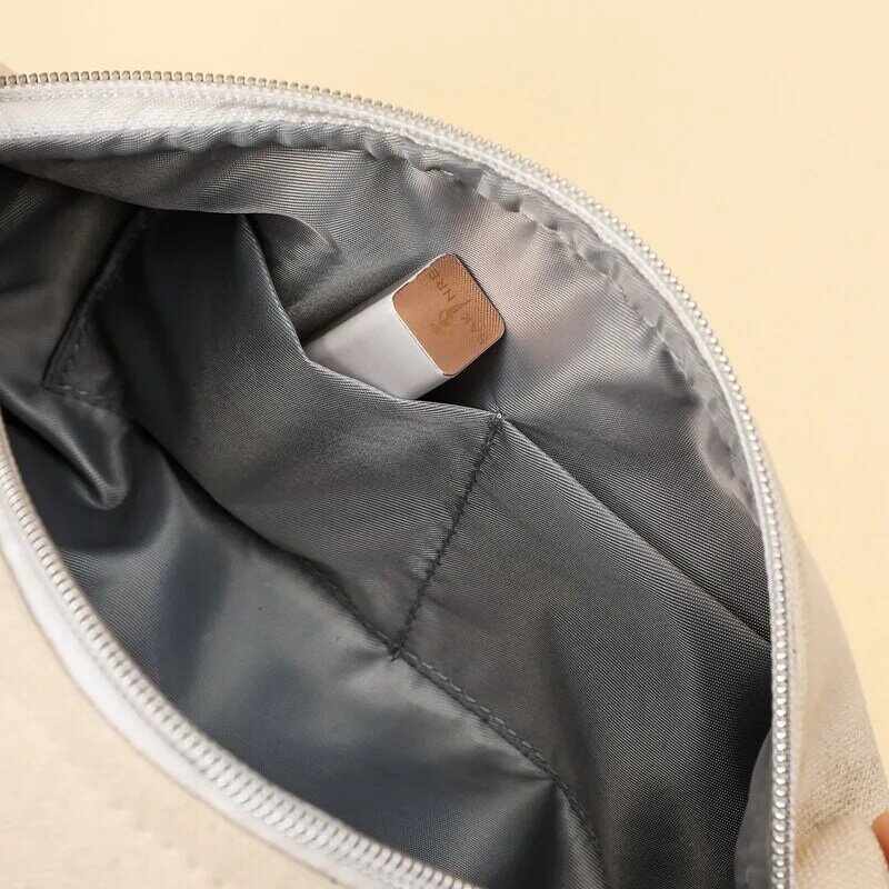 Sacchetto di trucco semplice in tela impermeabile moda 2021 nuova borsa cosmetica borsa da trucco per donna borsa da toilette borsa da viaggio per cosmetici