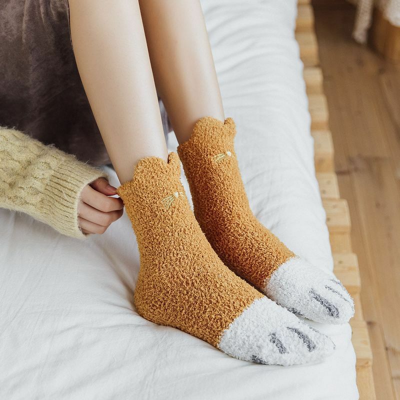 Outono e inverno de pelúcia coral velo bonito meias para mulheres presente de natal japonês kawaii homewear grosso piso quente dormir meia