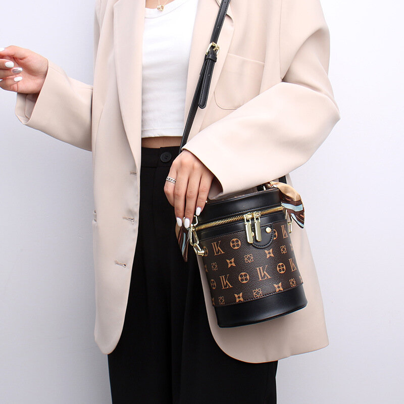 Barato saco feminino 2021 hit tendência impressão balde vintage alça superior sacos de couro da marca elegante bolsas de luxo e bolsas