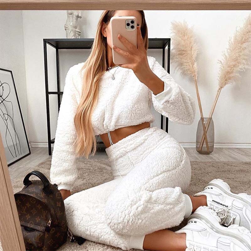 Oluolin 2 Piece Sets Womens Outfits Long Sleeve Furry Crop Top Sweatshirt and High Waisted Pants Casual Winter Tracksuit White