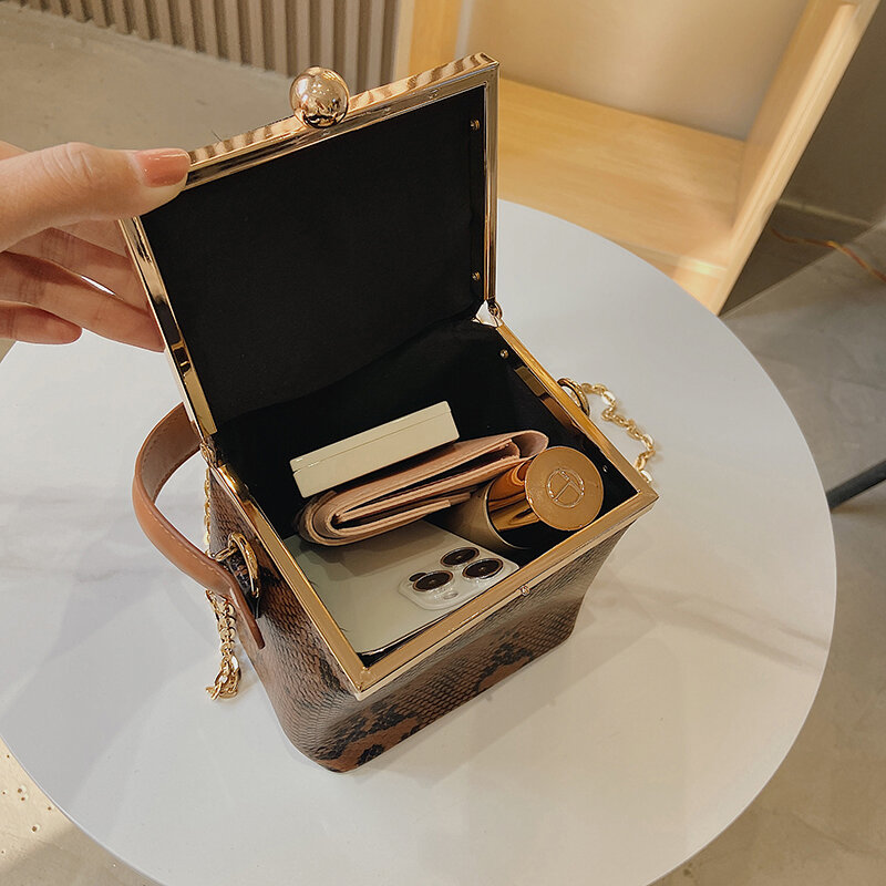 حقيبة أنيقة ليوبارد طباعة السيدات صندوق مربع ثعبان صغير على شكل فاخر الكتف سلسلة رسول مستحضرات التجميل الصغيرة Bolcas Femeninas