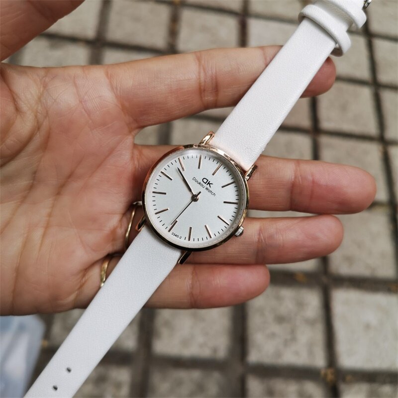 Simples preto branco relógios moda feminina marca de luxo relógio de quartzo casual mulher relógio de couro senhoras relógio de pulso relogio feminino