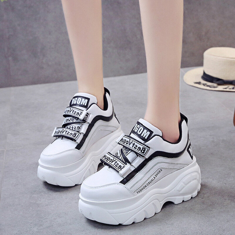 Wdhkun fundo grosso grossos tênis feminino branco preto retalhos sapatos de plataforma alta mulher casual outono inverno cunhas calçados
