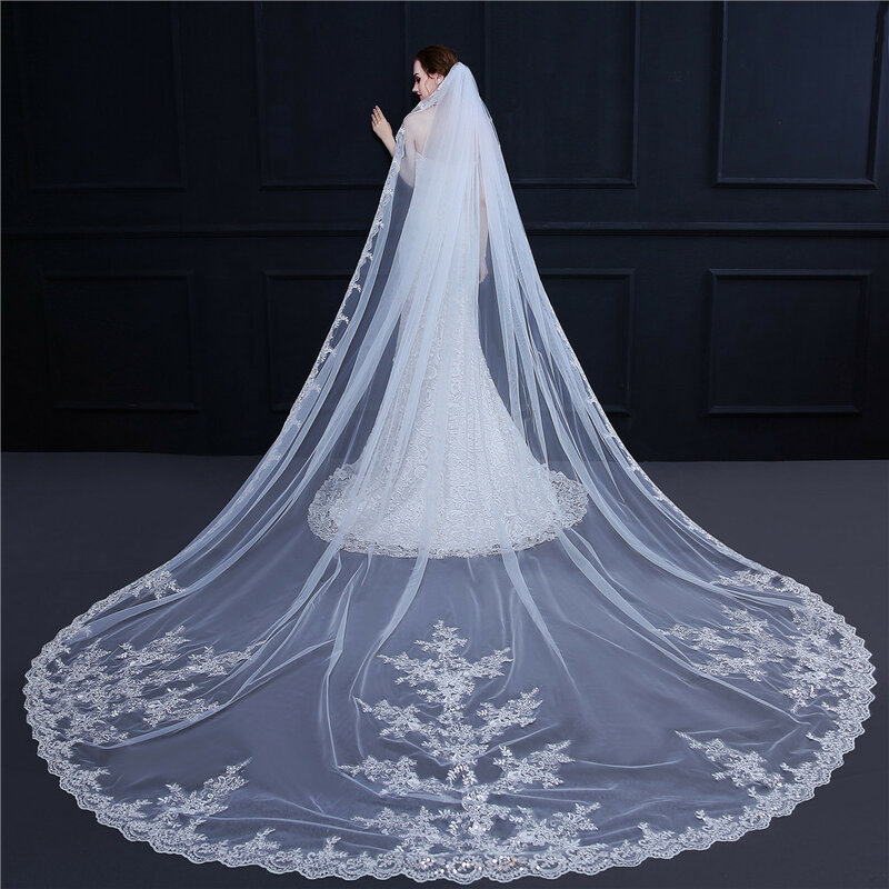 งานแต่งงานชุดหวี2021ใหม่คลาสสิกขอบลูกไม้ชั้นหนึ่ง Appliqued Cathedral Veil 3M เจ้าสาว2สี