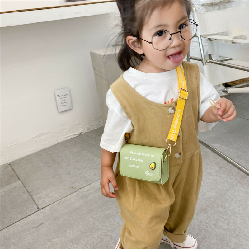 Crianças saco do mensageiro dos desenhos animados bonito saco de doces da menina ocidental 2020 nova versão coreana crianças na moda bolsa de moedas de couro do plutônio cinta larga