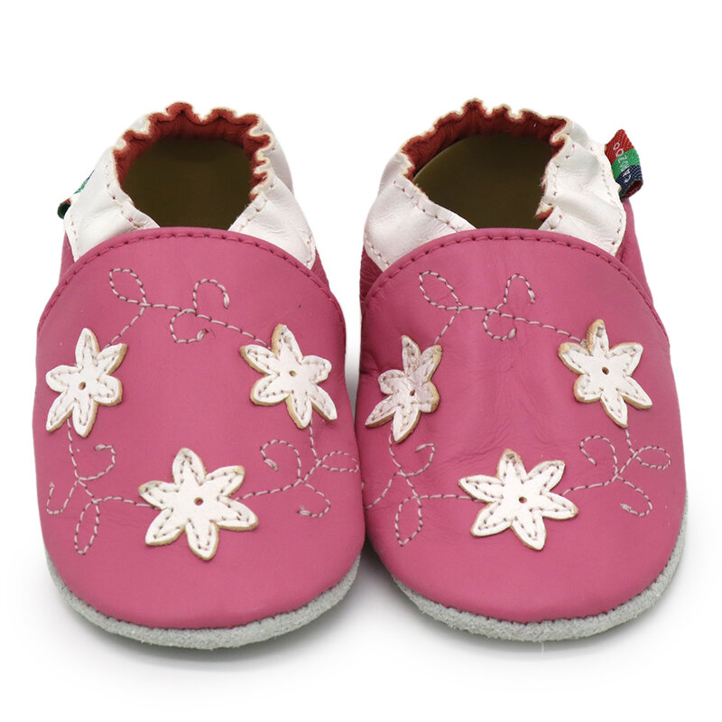 Carozoo-zapatos de piel de oveja para bebé, zapatillas de suela suave para bebés de hasta 4 años, Calcetines antideslizantes para gatear