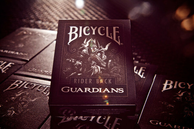 1 Deck Theory11 จักรยานการ์ดGuardiansบัตรเล่นจักรยานปกติดาดฟ้าจักรยานRider Back Card Magic Trick Magic Props