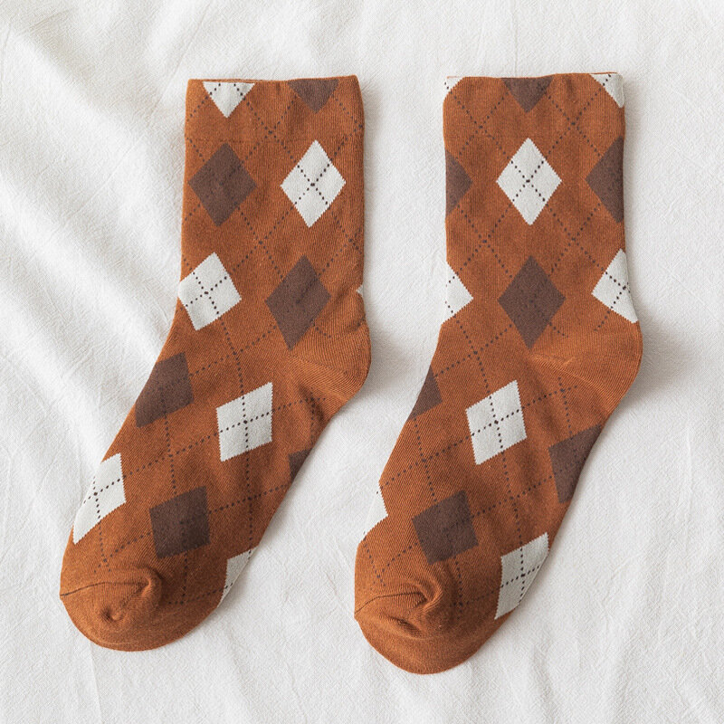 Носки Ins Tide в ретро стиле с ромбовидной решеткой японские студенческие носки с ворсом Жаккардовые Женские носки средней длины