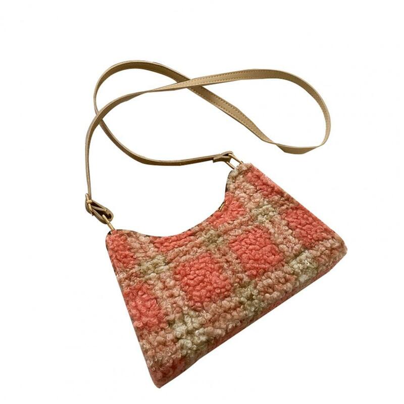 Bolso de hombro de lana portátil para mujer, bandolera de felpa informal, de Color contrastante, para otoño e invierno, 2021