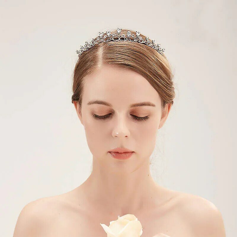 シンプルな葉ラインストーンティアラと王冠ロイヤルプリンセスdiademaクリスタル女性のための花嫁の結婚式のヘアジュエリーの装飾品