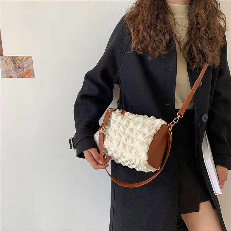 Crossbody Shoulder Bag for Women 2021 Autumn Winter New Folds Handbag High Quality Bolso Mujer Messenger Bag Sac Epaule Bolsa