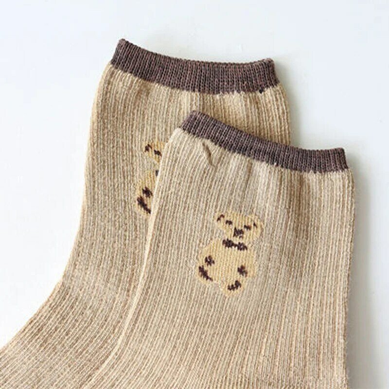 Calcetines de tubo medio con bordado de oso para mujer, medias de primavera y otoño, informales, de un solo Color, 1/5 pares