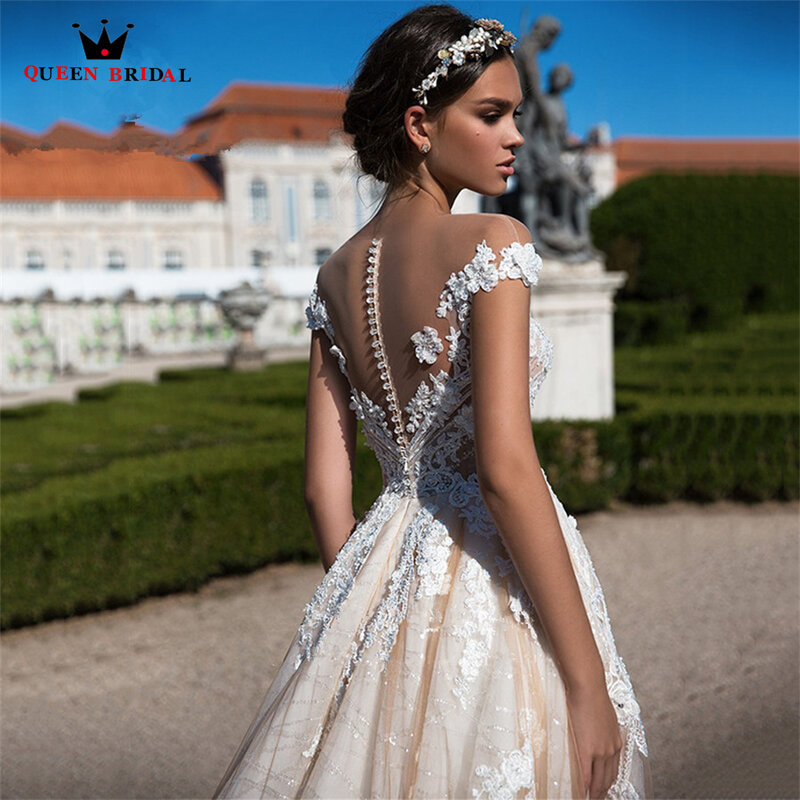 Luksusowe suknie ślubne suknia Puffy z długim rękawem cekiny tiul koronka kryształ Vintage formalna suknia dla panny młodej Custom Made DE42