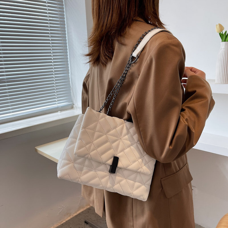 Alta qualidade senhoras rhombic bordado linha bolsa de ombro 2021 nova moda outono feminino saco retro saco de corrente selvagem mensageiro