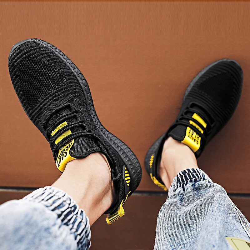 Zapatillas de deporte transpirables para hombre, calzado deportivo ligero de malla, cómodo para caminar y trotar, 2020