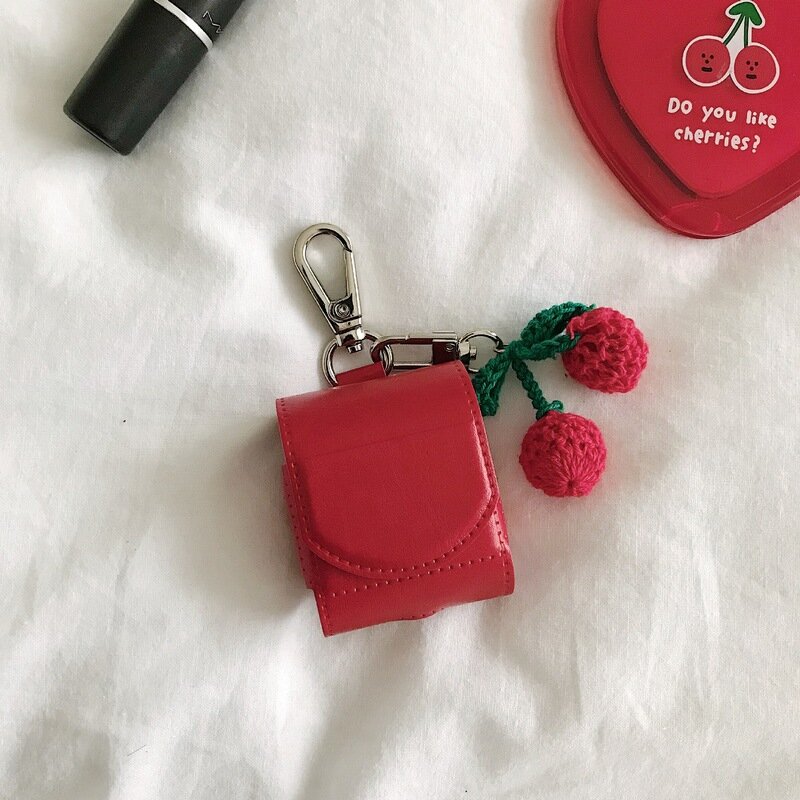 1 Buah Casing Headphone Lembut Ceri Merah Mewah untuk Casing Airpods Tas Pelindung Sampul Kulit dengan Aksesori Earphone Cincin Kunci