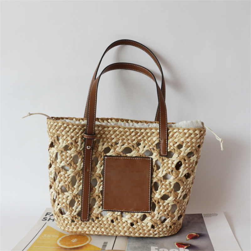 New Hollowed-out One-shoulder Beach Bags Hand-held Detachable Woven Handbag 2021 Fashion Straw Bag