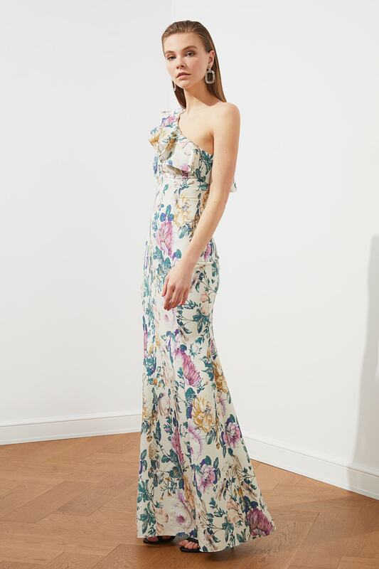 Trendyol Flower Pattern Evening Dresses & Prom Gown TPRSS20AE0024