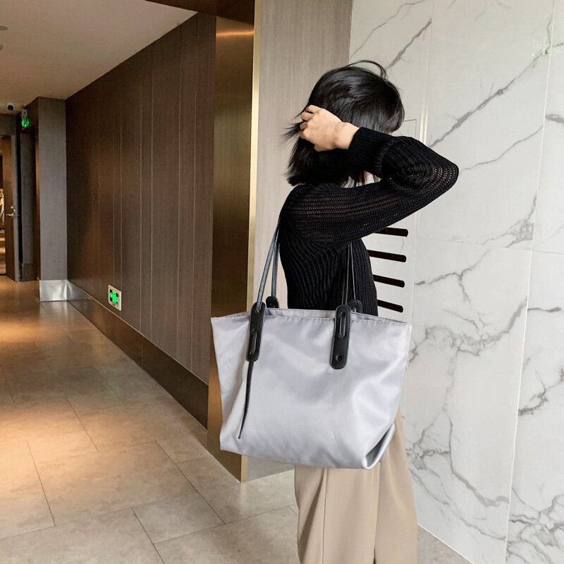 2020 nowy Nylon damskie torby na ramię ze skóry kobiet torby torebki jesień i zima duża pojemność moda prosta Tote torby