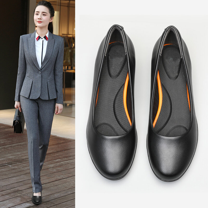 女性用の黒い革の作業靴,丸いつま先の厚いヒールの靴,ソフトソール,プロの滑り止めホテルの作業靴