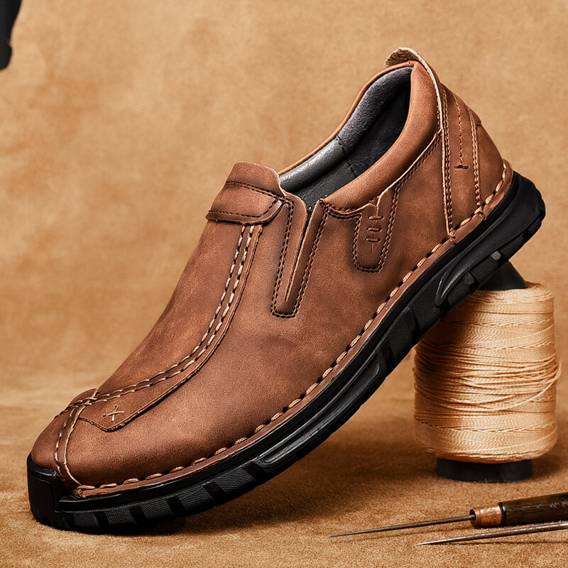 2022รองเท้าหนังผู้ชายใหม่รองเท้ารองเท้าแบรนด์หรู Designer Slip บน Loafers แฟชั่นรองเท้าขับรถลำลองขนาดใหญ...