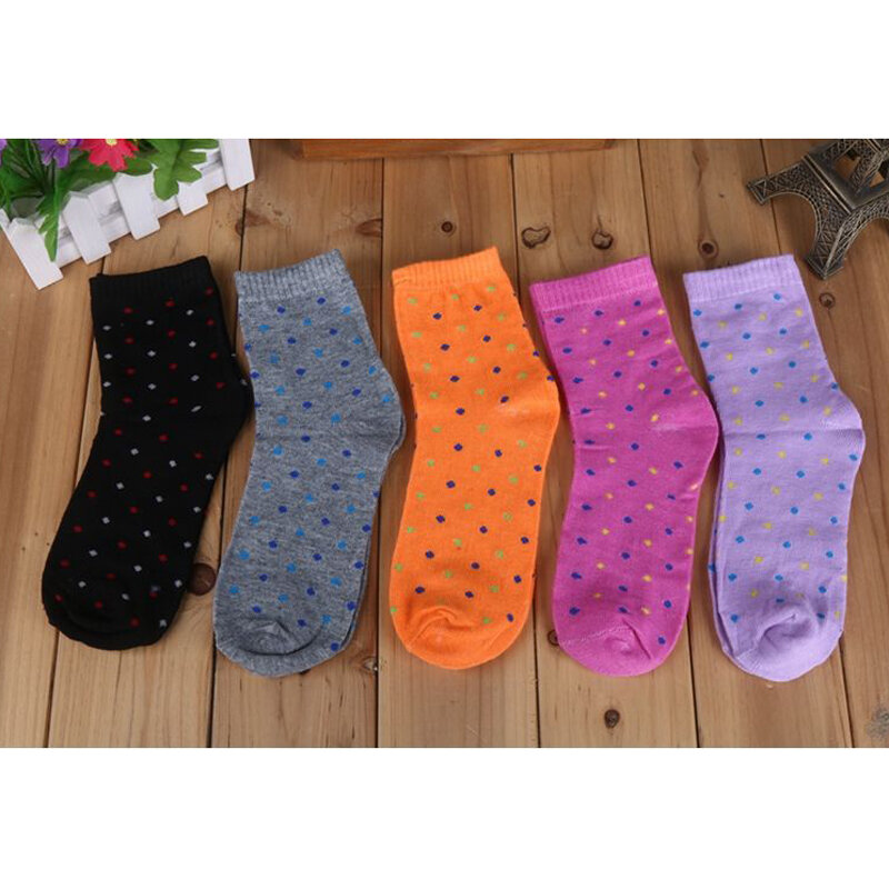 3Pairs frauen Socken Dot Print Reizende Nette Socken Mädchen Frauen Low Cut Ankle Kurze Socken Baumwolle Blends Frühling und Herbst Sox