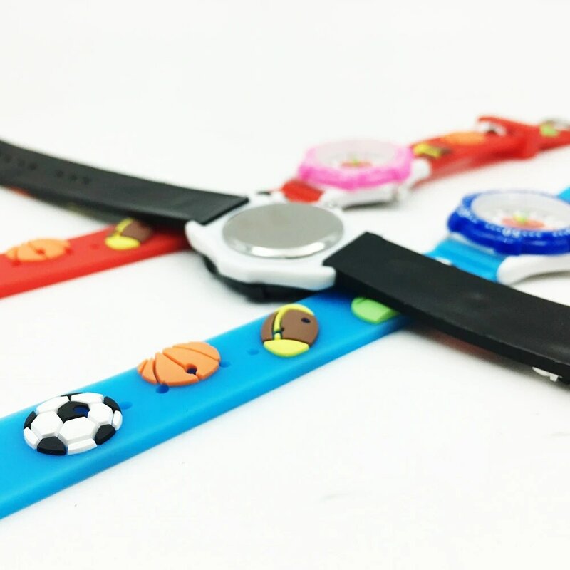 男の子と女の子のためのアナログクォーツ時計,3D漫画腕時計,ゼリーシリコンブレスレット