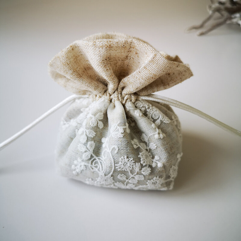 Bolsa de lino con cordón para regalo, bolsa de joyería de tela de algodón perlado, bolsa de regalo para fiesta de nacimiento o Navidad, A93682
