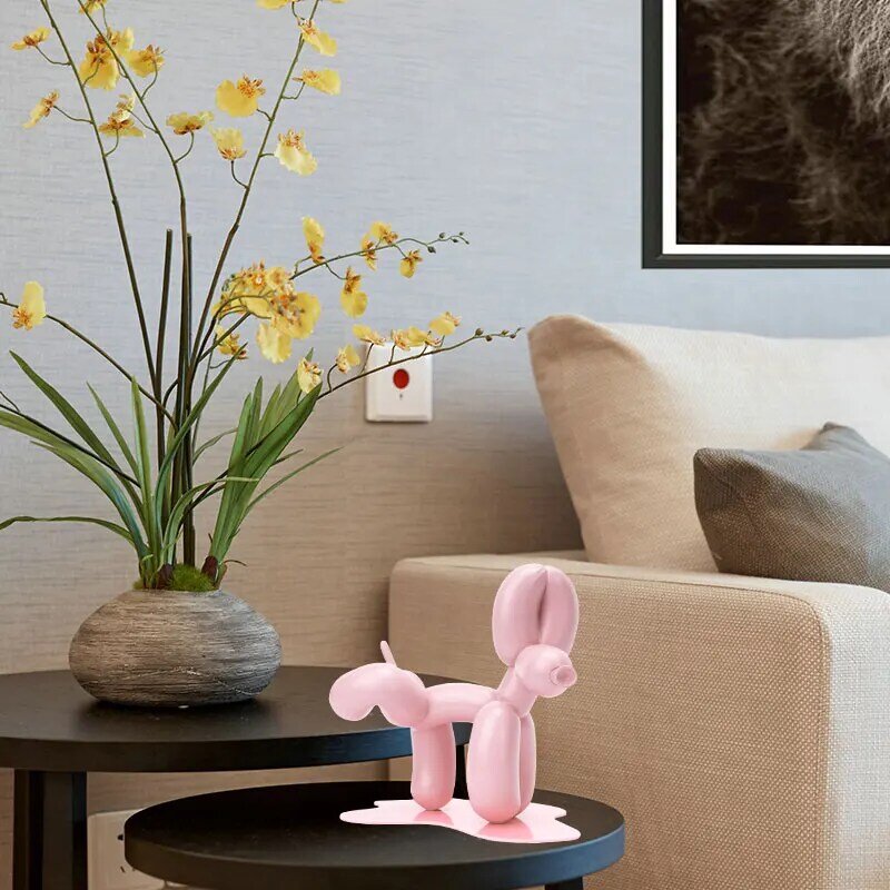 Pee rzeźba w kształcie psa balon Art statua Mini figurka kolekcjonerska dekoracja wnętrz figurka z żywicy akcesoria biurowe wystrój pokoju