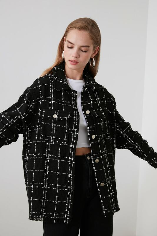 Trendyol bolso detalhe xadrez jaqueta camisa twoaw21go0087