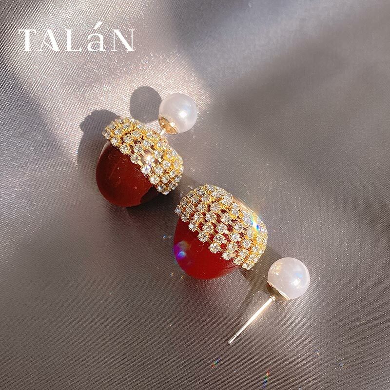 Elegante Licht Luxus Perle Stud Ohrringe Ins Spezielle-Interesse Design Diamant in die Schutt Erdbeere Ohrringe Koreanische