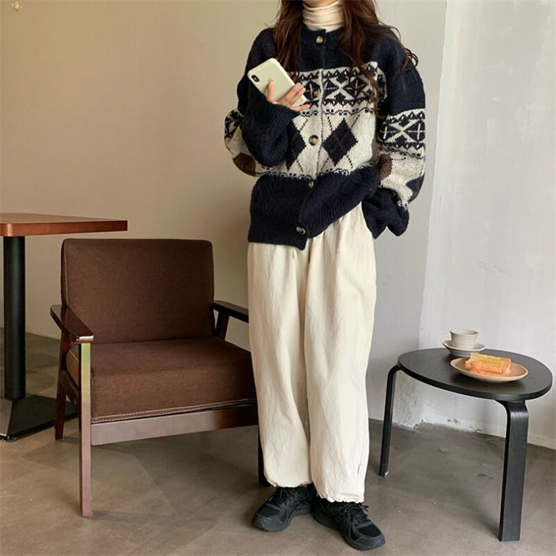 Sweter Baru Korea Wanita Retro Angin Malas Lingge Musim Gugur dan Musim Dingin Sweter Longgar dan Serbaguna Mantel Siswa
