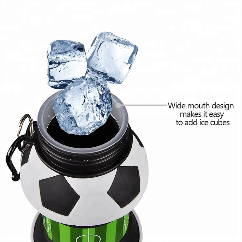 Football Sports Water Bottle with Straw Foldable Collapsible Travel Silicone Innovating Camping 550ml Children's sports bottle