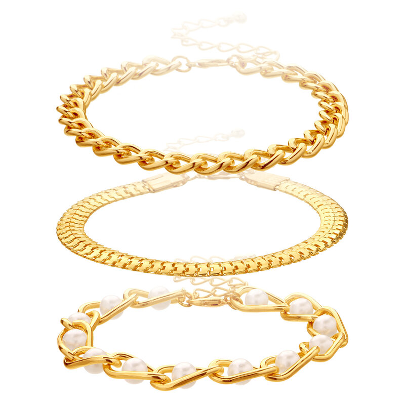 La nueva pulsera dorada de perlas de moda, pulsera punk de tres piezas que restaura las formas antiguas