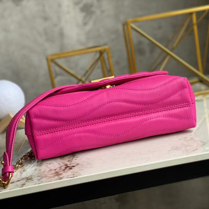 New 2021 women's classic luxury, independently designed high-end leather counter hardware, one shoulder or crossbody bag.