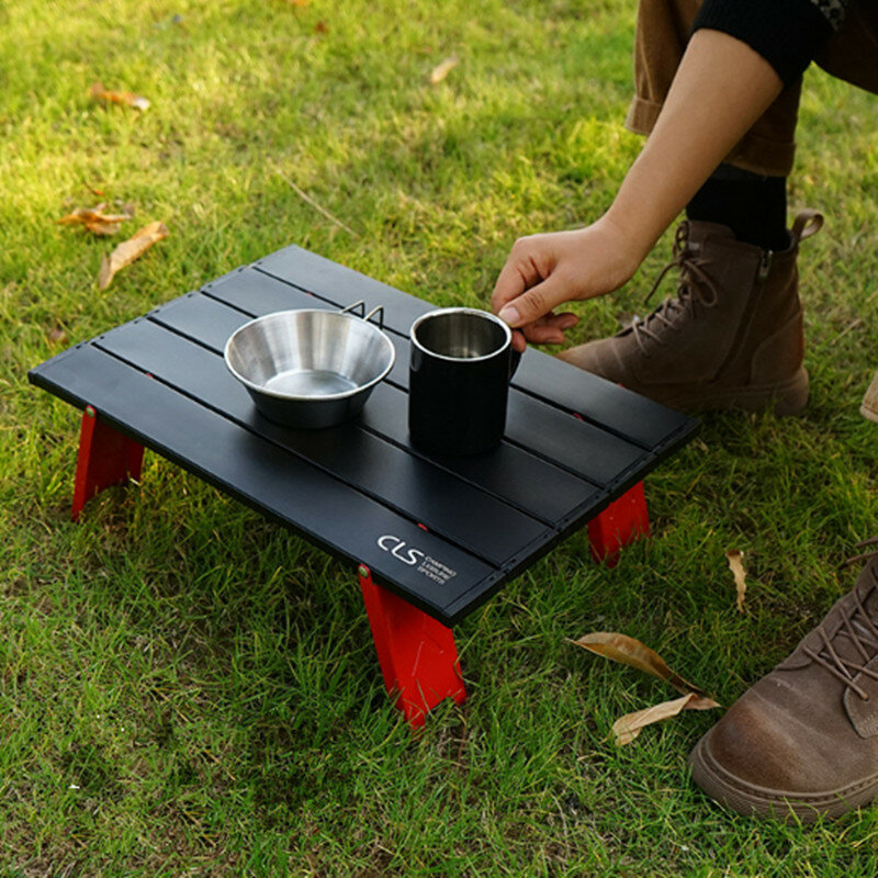 Nuovo Mini tavolo da esterno pieghevole in lega di alluminio nero mobili Barbecue tenda da campeggio letto per uso domestico scrivania pieghevole per Computer