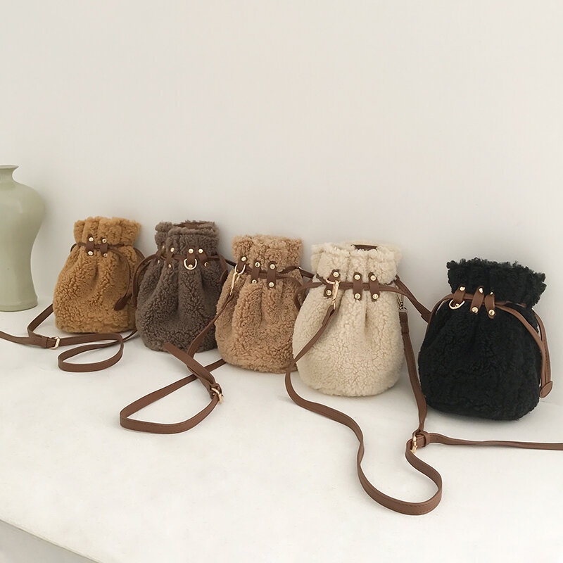 Fashion Women's Wool Crossbody Bags Soft Fur Drawstring Bucket Bag Small Size Shoulder Bag Travel