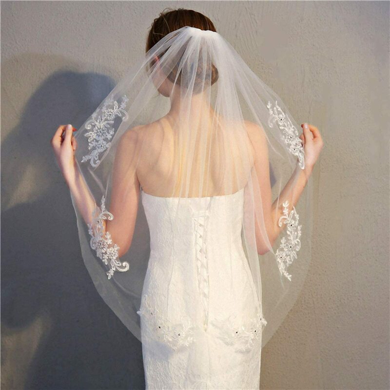 Fashionable Cute New Style Elegent Lace Appliques Wedding Veil Crystal Beaded Comb White