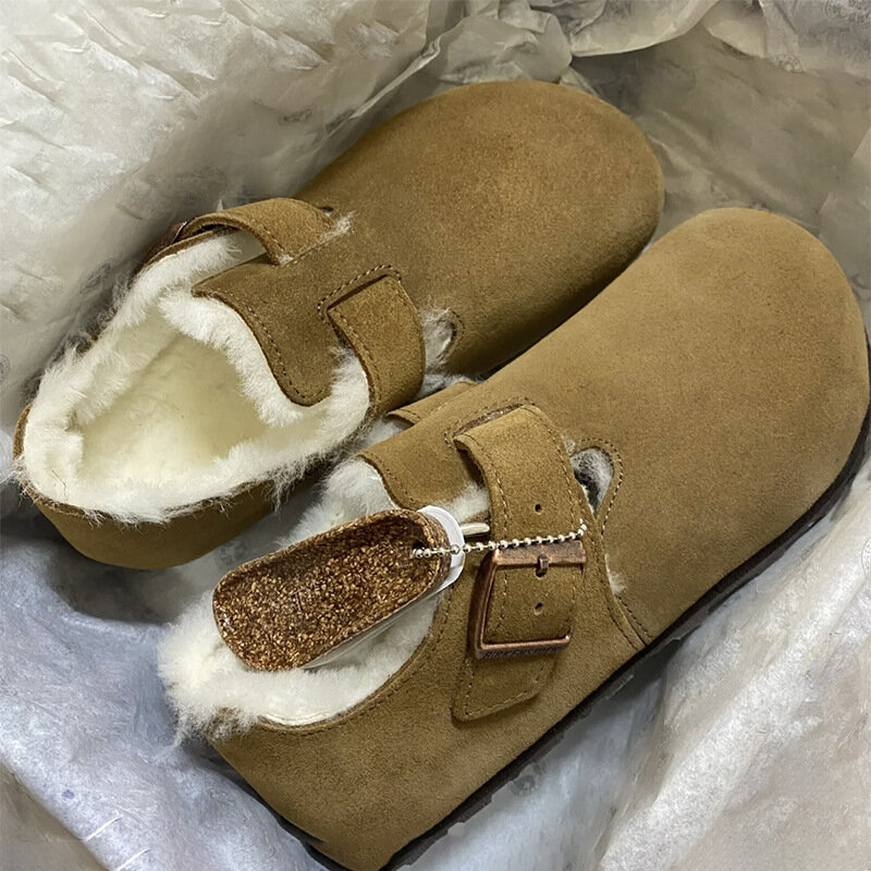 여성 한국어 플러시 Bocken 신발 가을과 겨울에 새로운 따뜻한 플랫 완두콩 신발 2021 캐주얼 게으른 여성 신발
