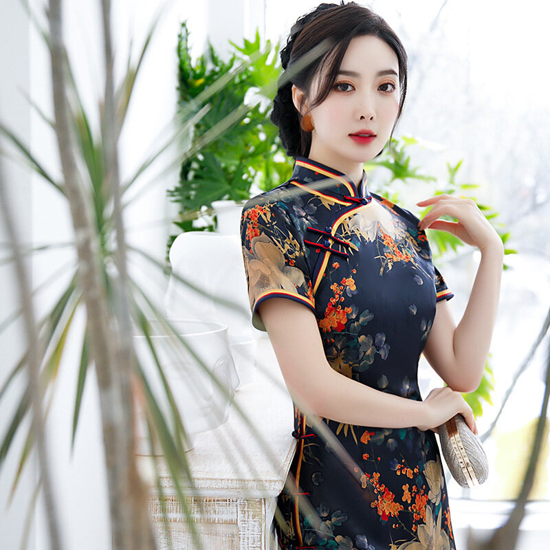 Trung Quốc Đầm Qipao Cưới Retro Nữ Phong Cách Nữ Tính Khí Sườn Xám Trung Quốc Slim Giảm Béo Nữ Dự Tiệc Đường Phù Hợp Với
