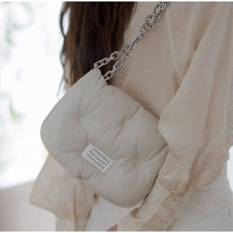 Новые сумки через плечо для женщин, модные дизайнерские мягкие кожаные сумки с металлической цепочкой, женские маленькие сумки через плечо ...