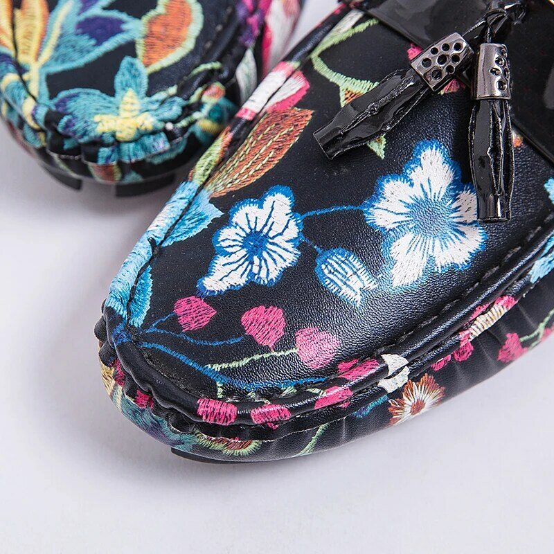 Mens Loafers Floral Print Flat Men Casual Shoes Breathable Slip-On Soft Leather Driving Shoes Man Moccasins 2022 Luxury Designer