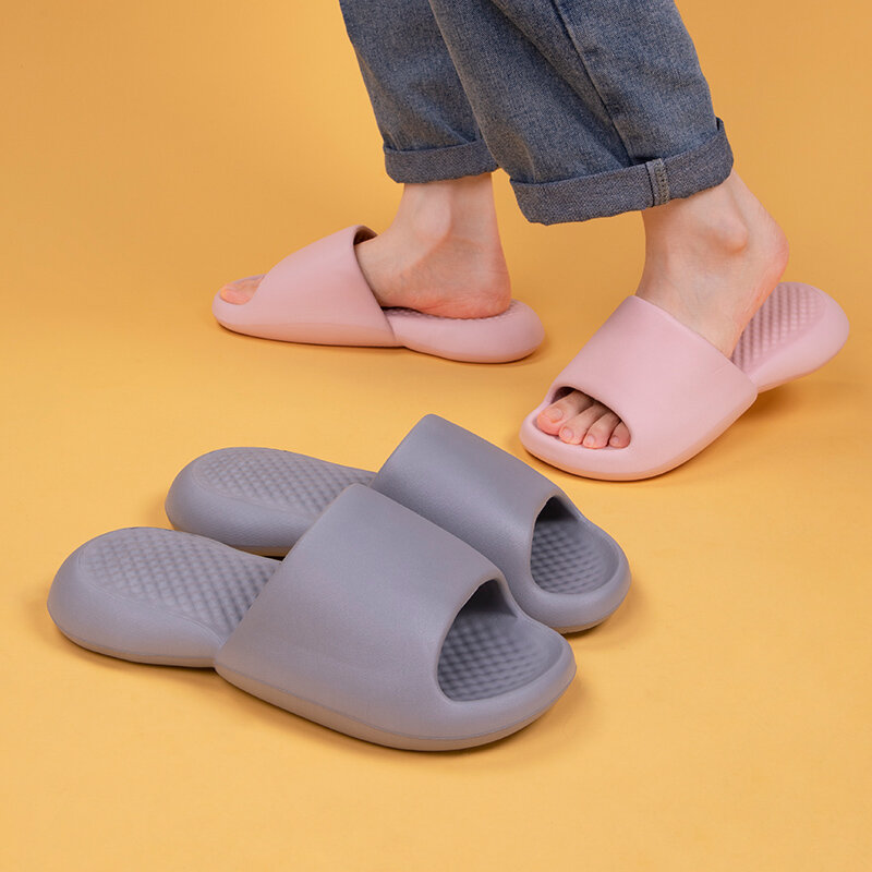 New men's and women's beach slippers simple household coconut hole shoes non-slip bathroom sandals and slippers flip flops