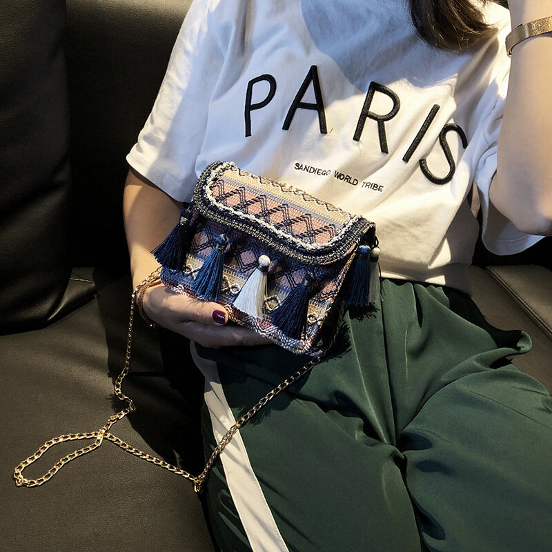 Tejido borla bolso de mujer con diseño exclusivo dama Retro bordado pequeño bolso de hombro con borlas de paja chicas bolsos