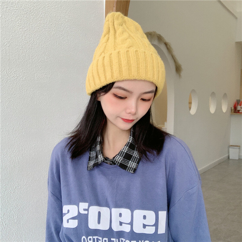 Berretto di lana giapponese Twist autunno e inverno cappello lavorato a maglia coreano da donna cappellino imbottito in cotone abbinato coppia calda