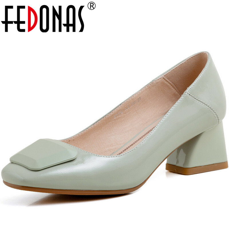 FEDONAS 여성 2021 브랜드 디자인 암소 가죽 펌프 단일 신발 두꺼운 뒤꿈치 봄 여름 기본 신발 라운드 발가락 신발 여자