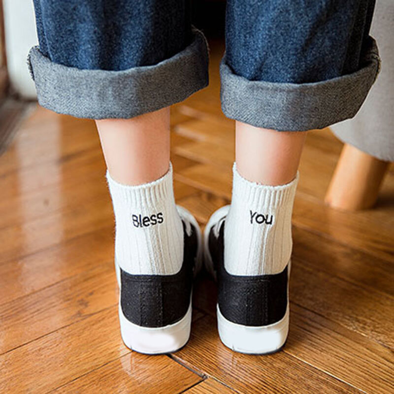 Calcetines de algodón con bordado para hombre, calcetín con estampado de letras, para monopatín, de alta calidad