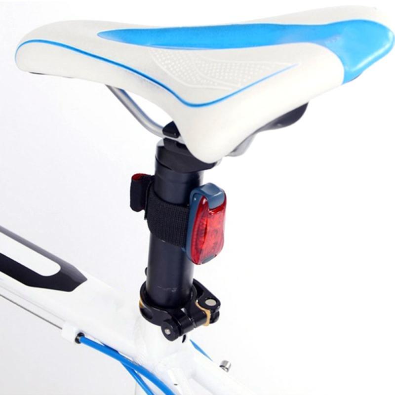 معدات عاكسة ليلة ركوب 5LED دراجة أجزاء متعددة الوظائف سلامة دراجة مصباح ليد كليب تشغيل الدراجة الملحقات 2021
